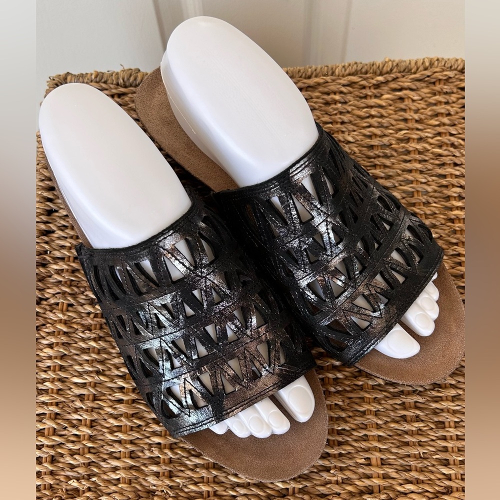 Naot Crown Leather Slide Sandal Cutouts Cork Size 40‎